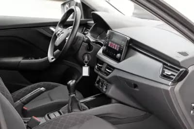 Vendo Skoda Kamiq 2023 - 17900 EUR, 77340 km - AUTO.MOTO.pt