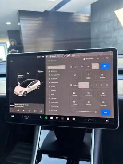Vendo Tesla Model 3 2019 - 22900 EUR, 117000 km - AUTO.MOTO.pt