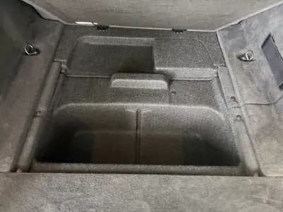 Sell BMW 318 2015 - 13250 EUR, 255290 km - AUTO.MOTO.pt