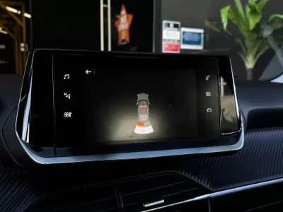 Vendo Peugeot 2008 2020 - 16990 EUR, 140450 km - AUTO.MOTO.pt