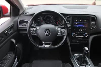 Sell Renault Mégane 2017 - 12450 EUR, 106500 km - AUTO.MOTO.pt