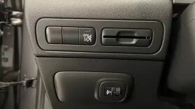 Sell Citroën C3 Aircross 2023 - 17990 EUR, 35631 km - AUTO.MOTO.pt