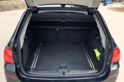 Vendo BMW 520 2011 - 12990 EUR, 275000 km - AUTO.MOTO.pt