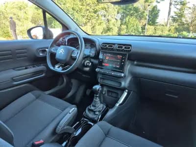 Vendo Citroën C3 Aircross 2022 - 13900 EUR, 94322 km - AUTO.MOTO.pt