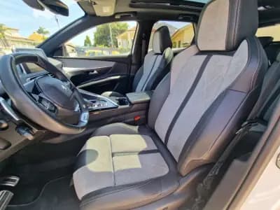 Vendo Peugeot 3008 2020 - 30499 EUR, 65405 km - AUTO.MOTO.pt