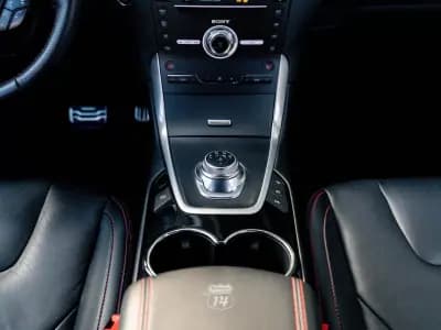 Vendo Ford S-Max 2022 - 34990 EUR, 176600 km - AUTO.MOTO.pt