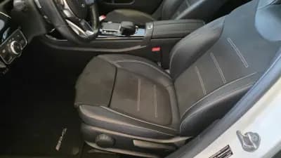 Vendo Mercedes-Benz A 180 2022 - 25900 EUR, 179465 km - AUTO.MOTO.pt