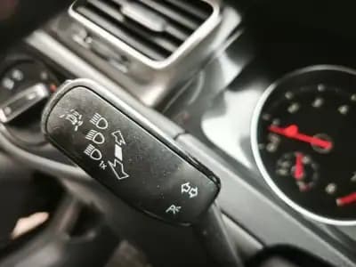 Sell Volkswagen Golf 2014 - 19900 EUR, 160000 km - AUTO.MOTO.pt