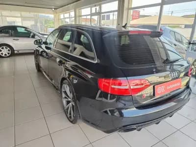 Vendo Audi RS4 Avant 2013 - 45900 EUR, 113000 km - AUTO.MOTO.pt