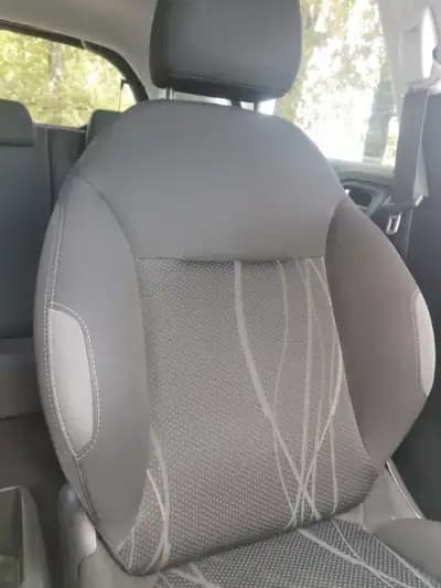 Sell Peugeot 208 2014 - 7750 EUR, 96000 km - AUTO.MOTO.pt