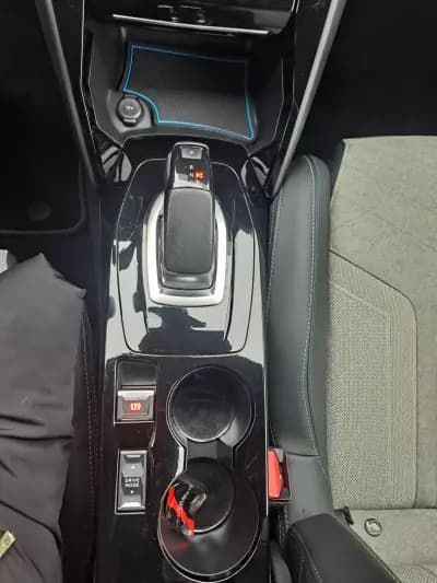 Sell Peugeot e-208 2021 - 16780 EUR, 61770 km - AUTO.MOTO.pt