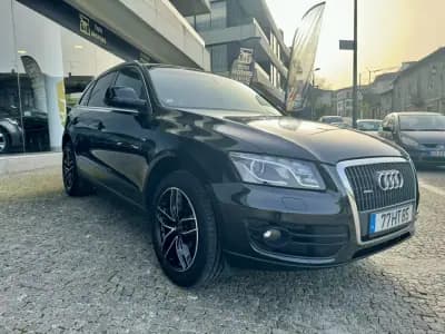 Sell Audi Q5 2008 - 13900 EUR, 201500 km - AUTO.MOTO.pt