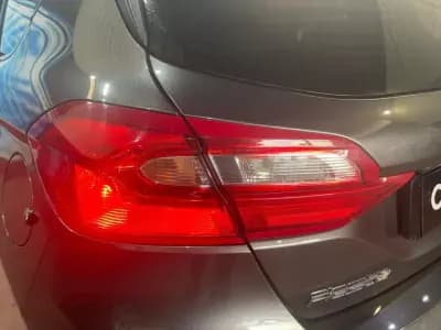 Vendo Ford Fiesta 2021 - 13999 EUR, 80000 km - AUTO.MOTO.pt