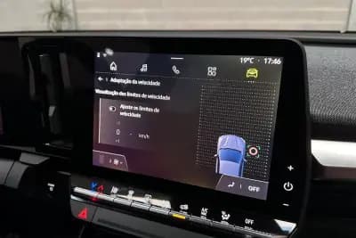 Vendo Renault Mégane E-Tech 2023 - 20950 EUR, 72823 km - AUTO.MOTO.pt