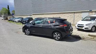 Vendo Nissan Leaf 2018 - 13500 EUR, 58000 km - AUTO.MOTO.pt