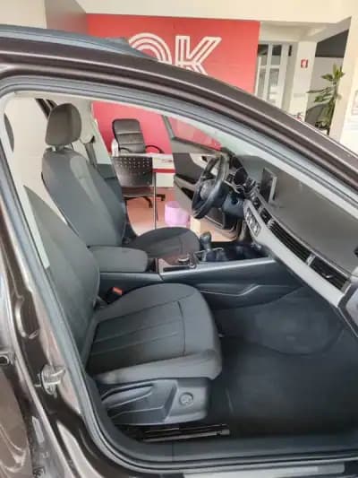 Vendo Audi A4 Avant 2016 - 16250 EUR, 212000 km - AUTO.MOTO.pt