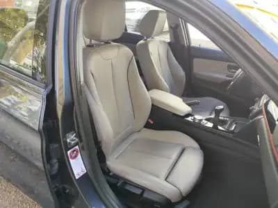 Vendo BMW 320 2013 - 15980 EUR, 161500 km - AUTO.MOTO.pt