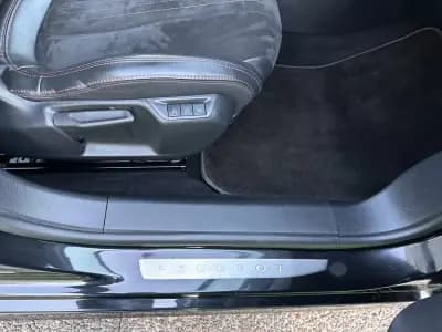 Sell Peugeot 308 SW 2015 - 12900 EUR, 140000 km - AUTO.MOTO.pt