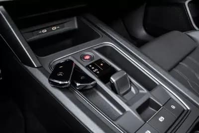 Vendo Cupra Leon ST 2023 - 31750 EUR, 13267 km - AUTO.MOTO.pt