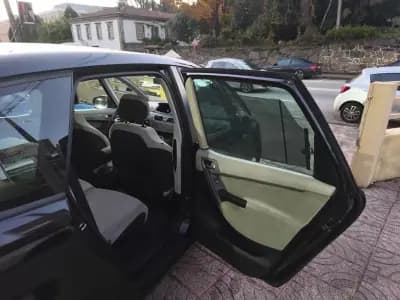 Vendo Citroën C4 Picasso 2009 - 7500 EUR, 180000 km - AUTO.MOTO.pt