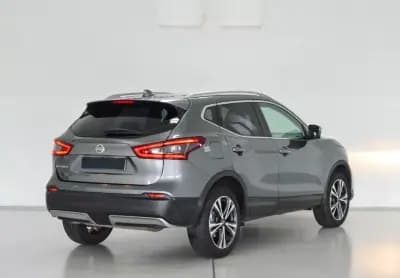 Sell Nissan Qashqai 2018 - 19450 EUR, 106000 km - AUTO.MOTO.pt