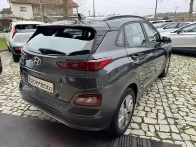 Vendo Hyundai Kauai 2020 - 19990 EUR, 61000 km - AUTO.MOTO.pt