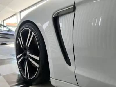 Sell Porsche Panamera 2015 - 43490 EUR, 112611 km - AUTO.MOTO.pt