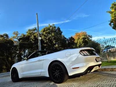 Vendo Ford Mustang 2015 - 37500 EUR, 159000 km - AUTO.MOTO.pt