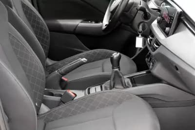 Vendo Skoda Kamiq 2023 - 17900 EUR, 77340 km - AUTO.MOTO.pt