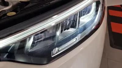 Sell Mercedes-Benz GLC 220 2023 - 68990 EUR, 29182 km - AUTO.MOTO.pt