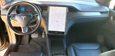 Vendo Tesla Model X 2019 - 59990 EUR, 179000 km - AUTO.MOTO.pt