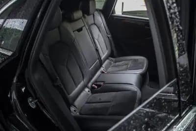 Vendo Porsche Macan 2018 - 59990 EUR, 99798 km - AUTO.MOTO.pt