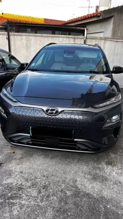 Vendo Hyundai Kauai 2020 - 19250 EUR, 57500 km - AUTO.MOTO.pt