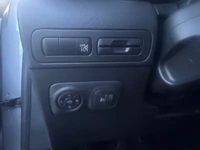 Sell Citroën C3 Aircross 2022 - 15600 EUR, 32795 km - AUTO.MOTO.pt