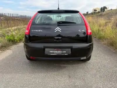 Vendo Citroën C4 2009 - 4950 EUR, 218000 km - AUTO.MOTO.pt
