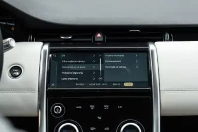 Vendo Land Rover Discovery Sport 2021 - 36950 EUR, 63000 km - AUTO.MOTO.pt