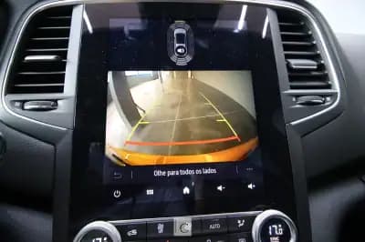 Vendo Renault Mégane 2023 - 75000 EUR, 4000 km - AUTO.MOTO.pt