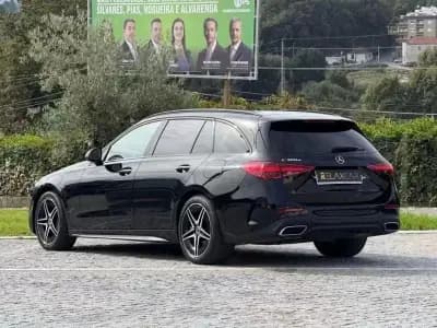 Sell Mercedes-Benz C 300 2022 - 38999 EUR, 114000 km - AUTO.MOTO.pt