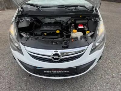 Vendo Opel Corsa 2014 - 6450 EUR, 161000 km - AUTO.MOTO.pt