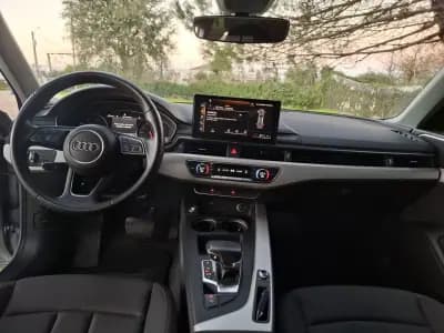 Vendo Audi A4 Avant 2023 - 35900 EUR, 56500 km - AUTO.MOTO.pt