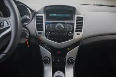 Vendo Chevrolet Cruze 2010 - 7990 EUR, 120000 km - AUTO.MOTO.pt