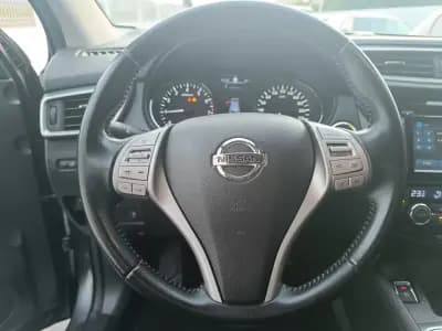 Vendo Nissan Qashqai 2016 - 12500 EUR, 183100 km - AUTO.MOTO.pt
