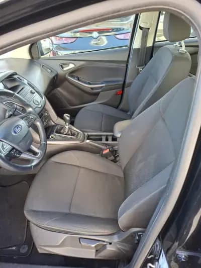 Sell Ford Focus 2018 - 9850 EUR, 109500 km - AUTO.MOTO.pt