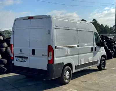 Vendo Peugeot Boxer 2021 - 7940 EUR, 201820 km - AUTO.MOTO.pt