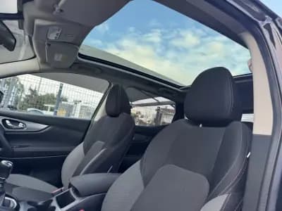 Vendo Nissan Qashqai 2018 - 18990 EUR, 161000 km - AUTO.MOTO.pt