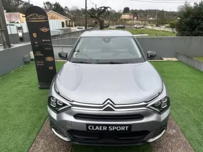 Vendo Citroën C4 2021 - 15900 EUR, 175000 km - AUTO.MOTO.pt