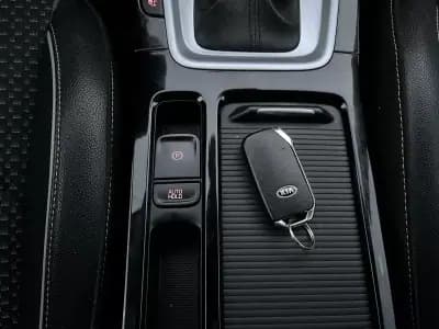 Vendo Kia XCeed 2021 - 17950 EUR, 118000 km - AUTO.MOTO.pt