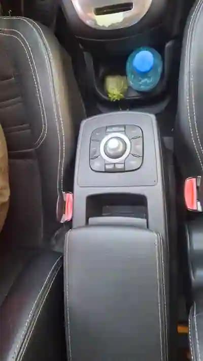 Sell Renault Grand Scénic 2014 - 14000 EUR, 198068 km - AUTO.MOTO.pt