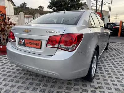 Sell Chevrolet Cruze 2010 - 6950 EUR, 99232 km - AUTO.MOTO.pt