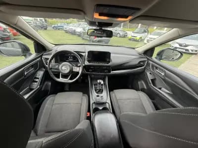 Vendo Nissan Qashqai 2022 - 25490 EUR, 65404 km - AUTO.MOTO.pt